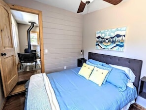 Private bedroom with queen size bed