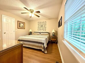 Master Bedroom, King 