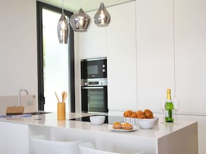 Armatur, Brausenstange, Duschkopf, Duschtür, Badezimmer, Dusche, Duschpaneel