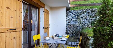 Table, Plant, Shade, Wood, Yellow, Interior Design, Building, Chair, Door, Real Estate