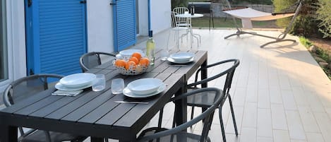 Table, Plant, Furniture, Property, Chair, Building, Outdoor Table, Outdoor Furniture, Door, Wood