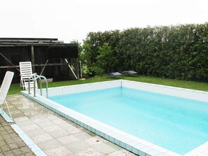 Schwimmbad des Ferienhauses