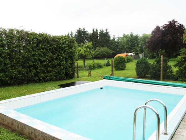 Schwimmbad des Ferienhauses