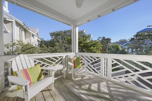 PRIVATE BALCONY WITH SEATING, SWING, AND VIEWS