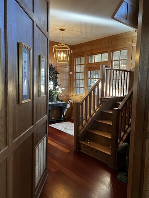 Entrance Foyer Hallway
