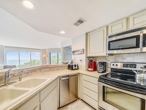 Kitchen at 3431 Villamare