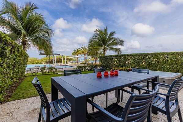 Private Patio w/ furniture