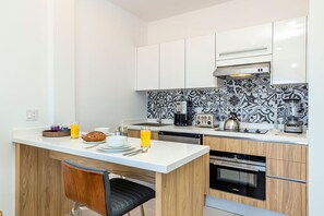 SKT_0064