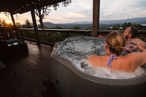 Bain à remous extérieur