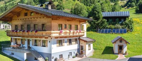 Extérieur maison de vacances [été]