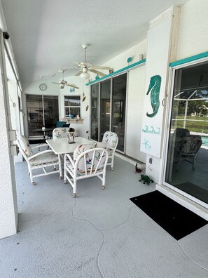 Outdoor dining
