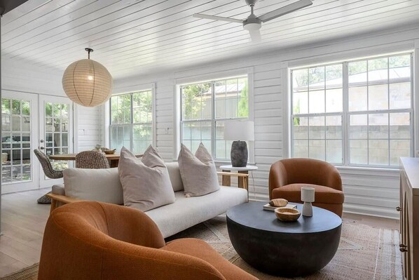 Luxury Living room