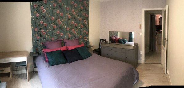 Chambre ,lit queen size