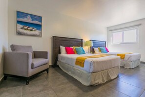Turibana Suite w/ 2DoubleBeds, Pool & FreeParking (18452)