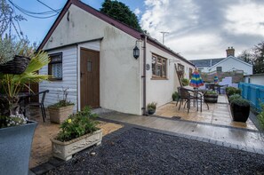 Honeysuckle Cottage - 1 Bedroom Cottage - Amroth (6848)