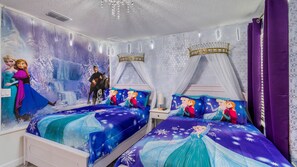 This villa has a total of 8 bedrooms.