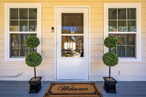 Welcome to your home away from home in Gainesville, GA!