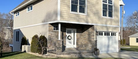 Street View of Cottage