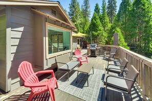 Private Deck | Natural Views | Gas Grill