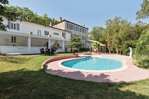 Extérieur maison de vacances [été]