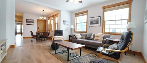 Enjoy your time in Teton Valley staying in this beautiful condo — the perfect basecamp for any group!