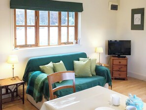 Living room/dining room | The Wee House, Crieff
