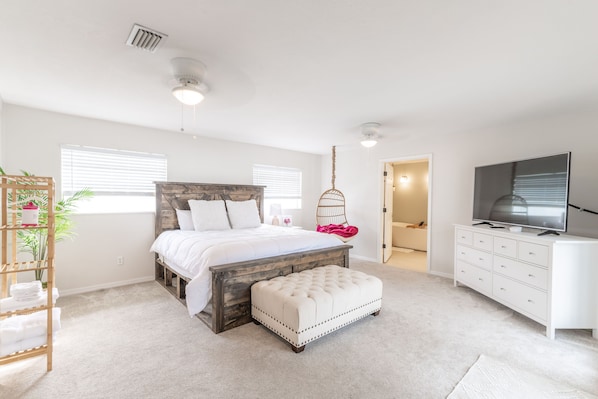 Master Bedroom: California King, Swinging egg chair, Large Smart TV