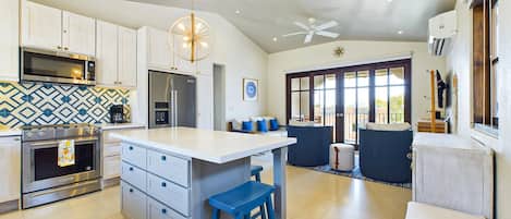 Kitchen, Open concept