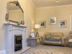 Living room | Victoria’s Haven, Kirkcaldy