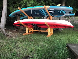 2 kayaks and 2 paddle boards for your use - down by the lake for your convenience.