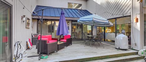 Hilton Head Island Vacation Rental | 2BR | 2BA | 1 Step Required to Enter