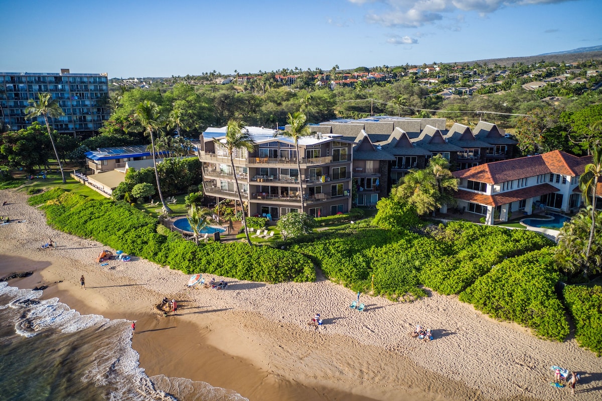 Hale Hui Kai 303 Two bedroom Two bath with AC and Garden Views