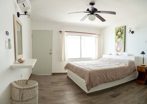 Main bedroom, king size bed.  Minisplit with cooling and heating system.   