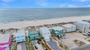 A beachfront, pet-friendly duplex home located in Gulf Shores