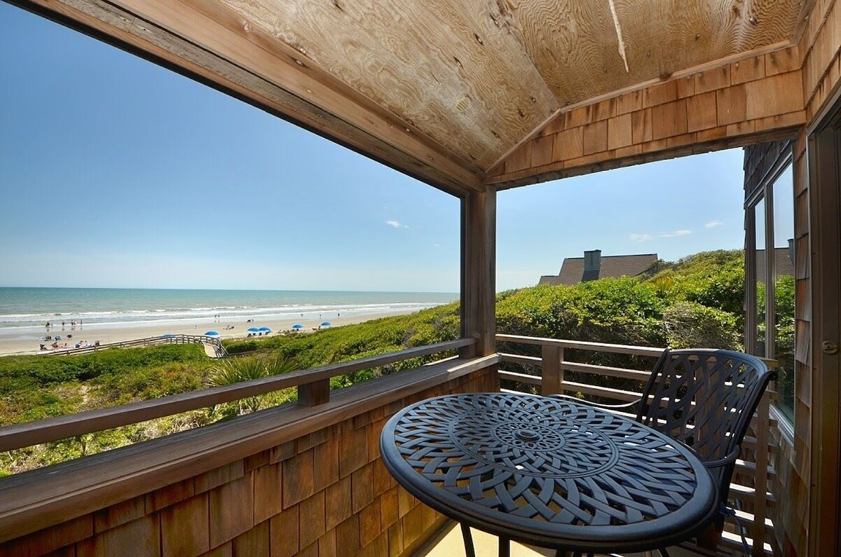 Kiawah Exclusives: 4308 Windswept Oceanfront Villa