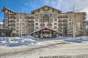 Passage Point Condos