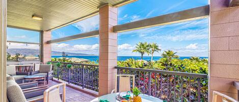 beautiful mountain and ocean views from the lanai