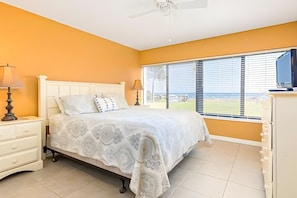 What a view to wake up to in your king size bed