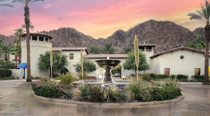 Welcome to “One Chic Desert Retreat” - luxury vacation rentals at Legacy Villas!