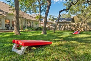 Enjoy Texas' favorite outdoor game - Cornhole!