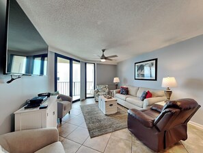 Living Area - Smart TV