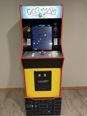 Pac-Man and 11 other games!