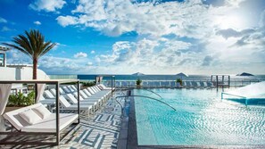 Main W Pool