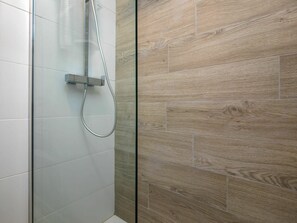 Plumbing Fixture, Shower Head, Rectangle, Bathroom, Wood, Shower, Flooring, Floor, Tap