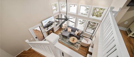 【Living + Dining Area】Panoramic views with lofted cathedral ceilings