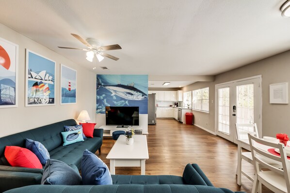 living area with open kitchen