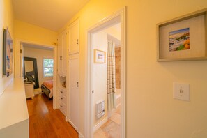 Bathroom stocked with fluffy towels and great water pressure!