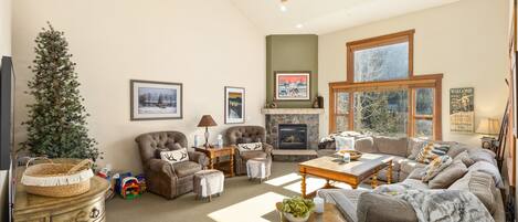 2348 Red Hawk Townhomes - a SkyRun Keystone Property - 