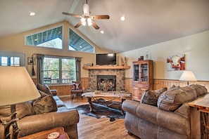Living Room | Smart TV | Gas Fireplace | Access to Wraparound Deck