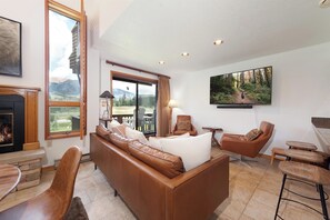 Main Living and Dining Space - Wood Burning fireplace (wood provided)